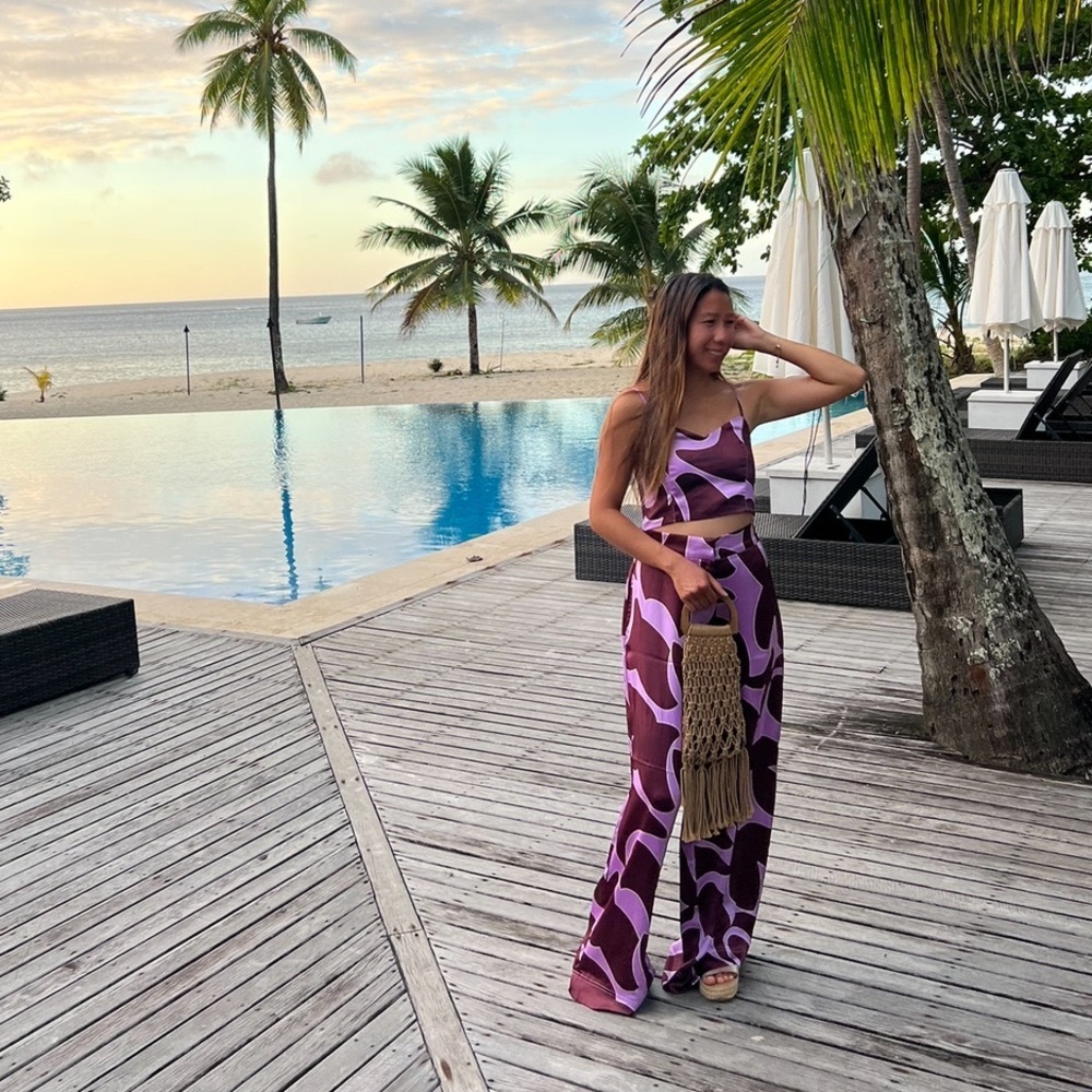 $150 House of Harlow 2 Piece Set